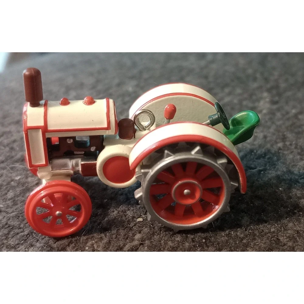 Hallmark Keepsake 2005 Antique Tractors Miniature Ornament Die-Cast Metal 9th